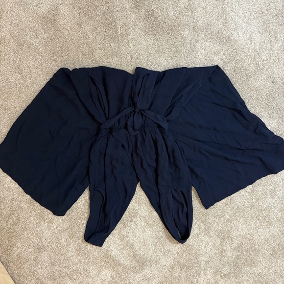 Babaton Aritzia Navy Sleeveless V Neck Wide Leg Crop Marcus Jumpsuit Size XSmall - Picture 7 of 11